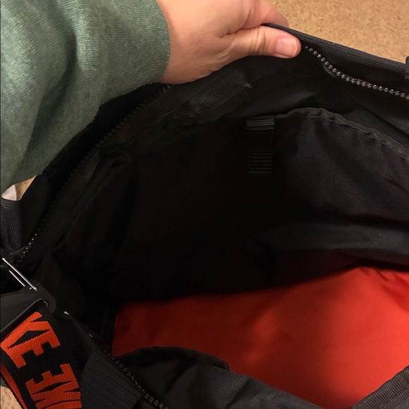 Nike Black Tote with Orange Strap - Picture 6 of 10